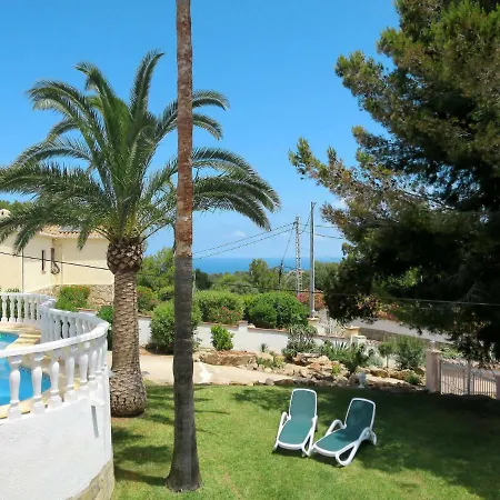 Сasa de vacaciones Romantica - Den100 By Interhome *