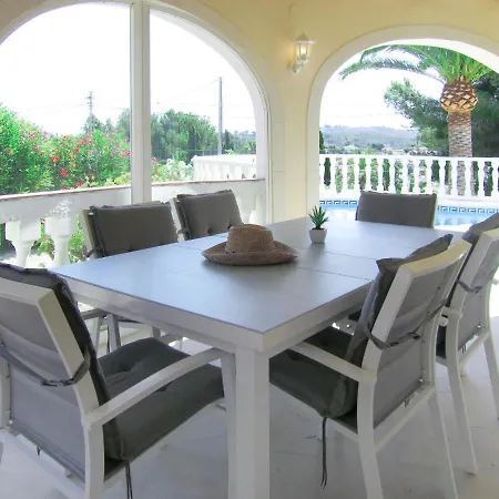 Сasa de vacaciones Romantica - Den100 By Interhome