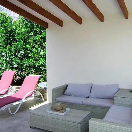 Сasa de vacaciones Romantica - Den100 By Interhome