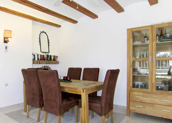 Romantica By Interhome